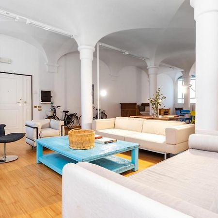 Getthekey Fiore Giallo Apartment Bologna Exteriör bild